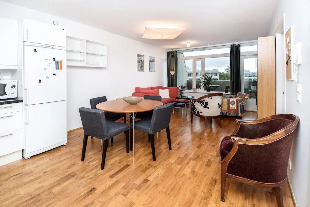 Apartment FL8