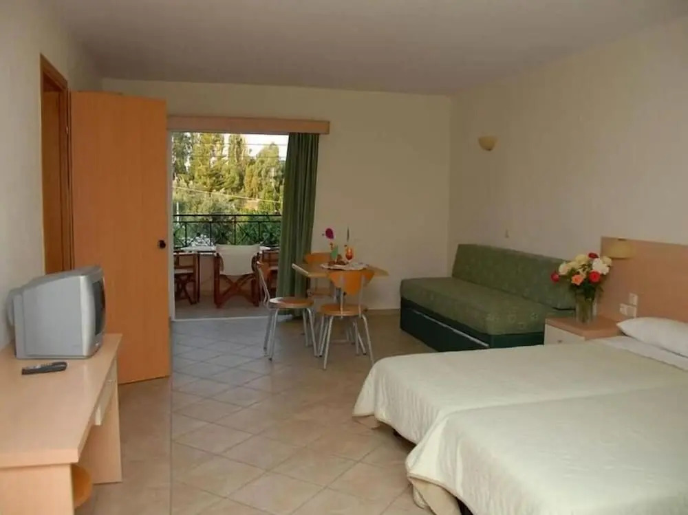Thinalos Hotel