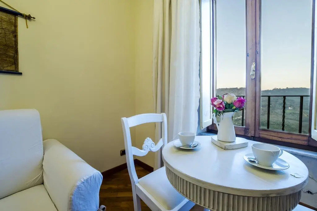 Ripa Medici, camere con vista e parcheggio incluso