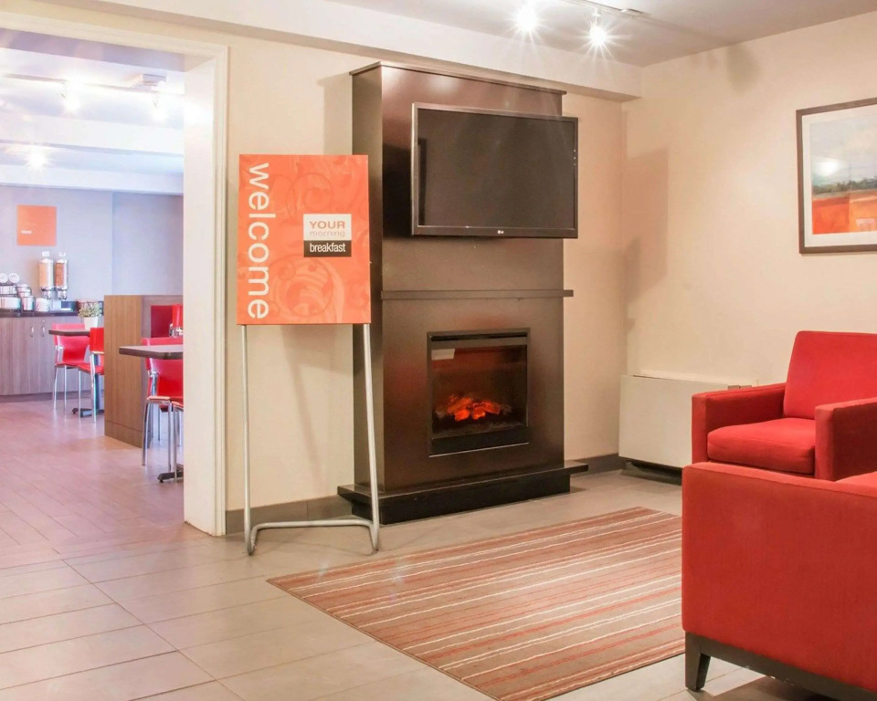 Comfort Inn South