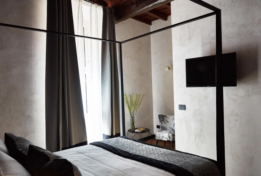 NAMAN HOTELLERIE - Margutta