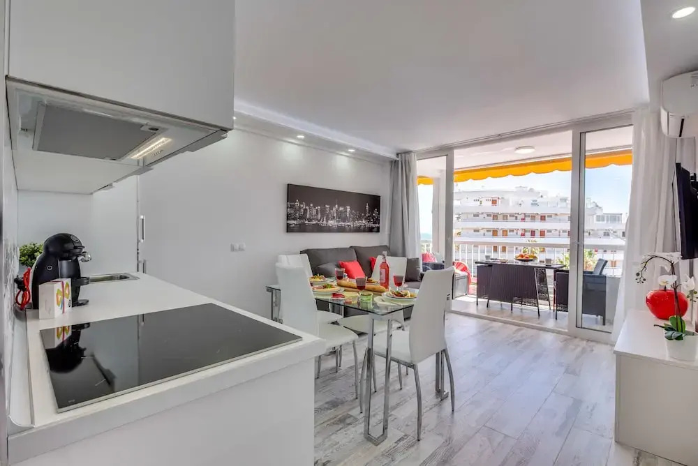 609 Reformed Luxury Apartment, Sea View, Playa Las Americas