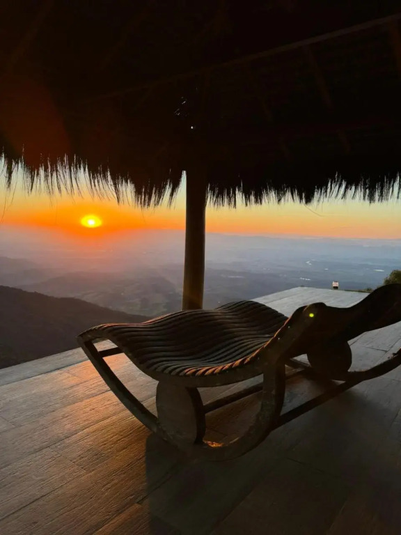 Mirante 45 - O Chalé mais alto do Brasil, localizado a 24km de Campos do Jordão