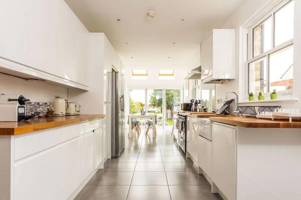 Modern Four Bedroom Family Home