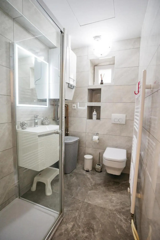 Apartments Šentvid