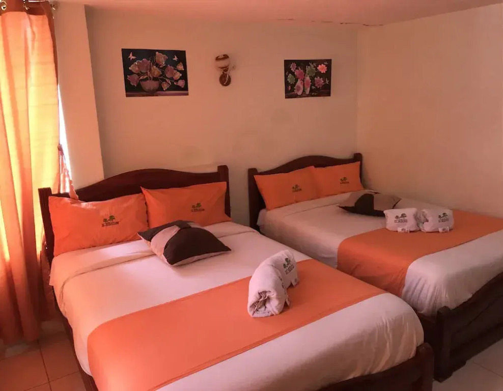 Hostal El Bosque Inn