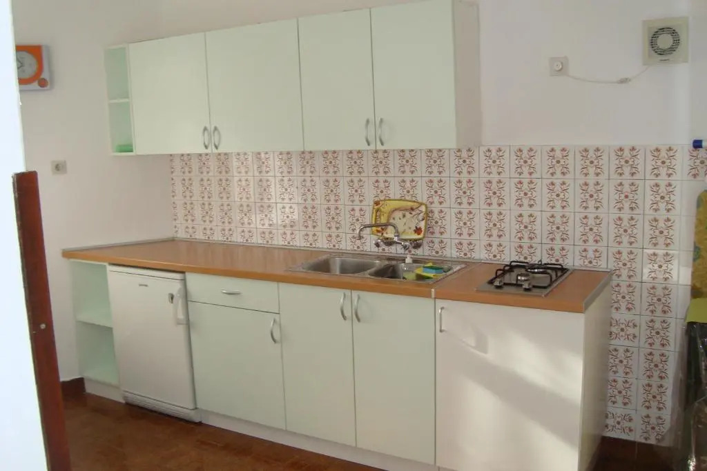 Apartment Ante