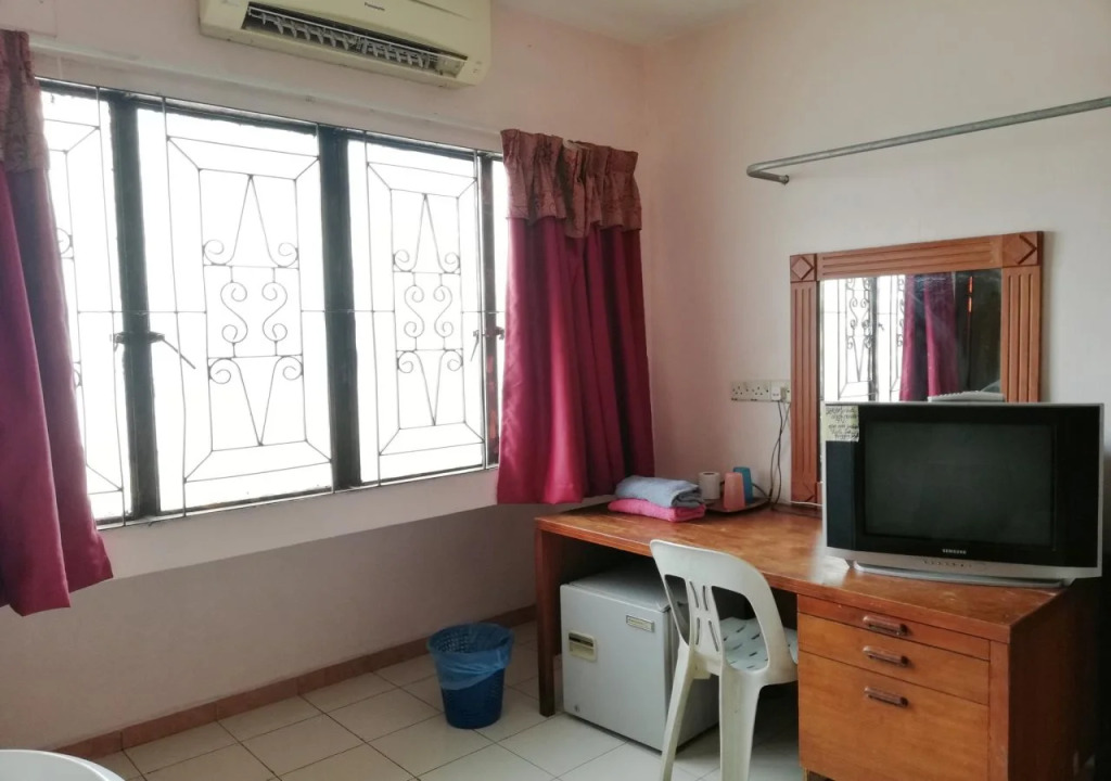 New Budget Inn Hotel