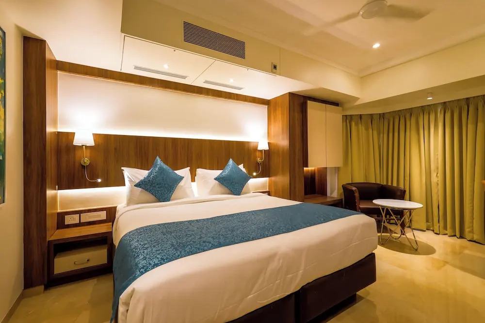The Coronet Hotel