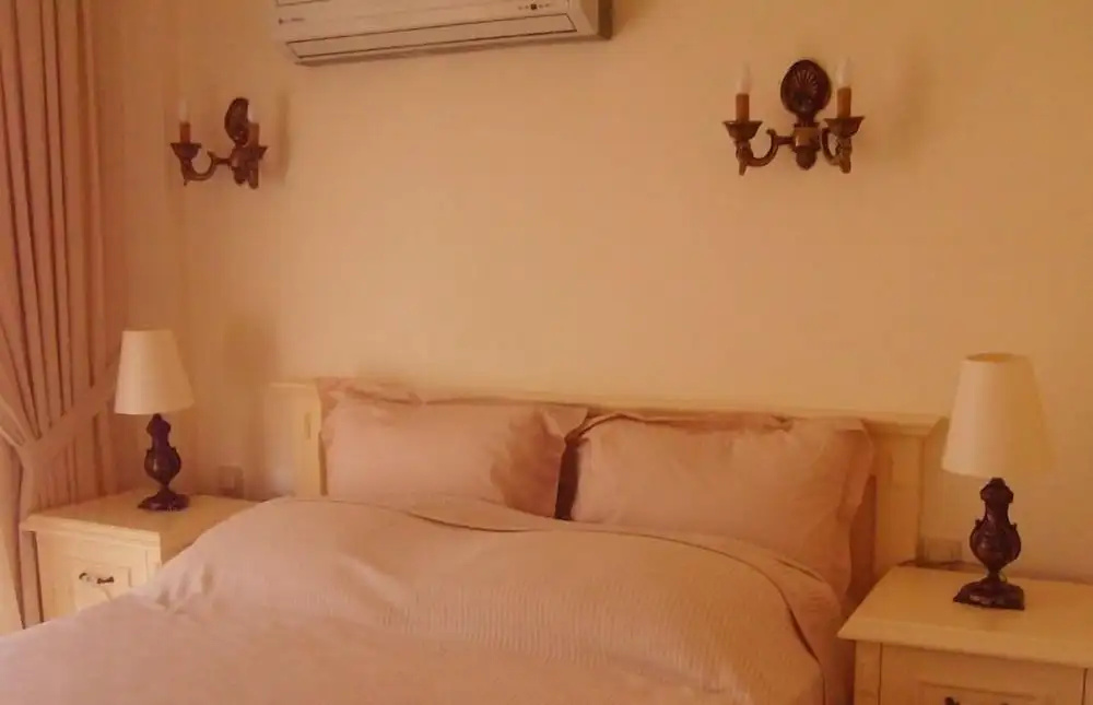 Villa B&D