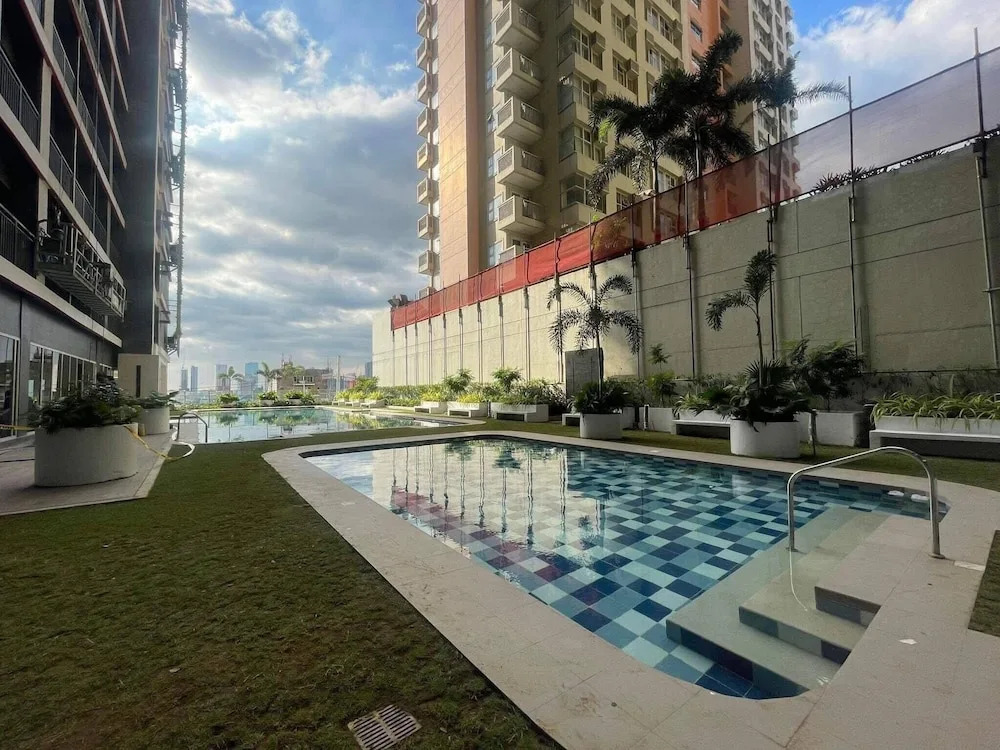 MJM Cityscape At Red Residences Makati
