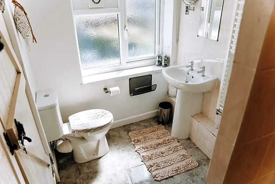 Hamilton Lodge - Cottage sleeps 8