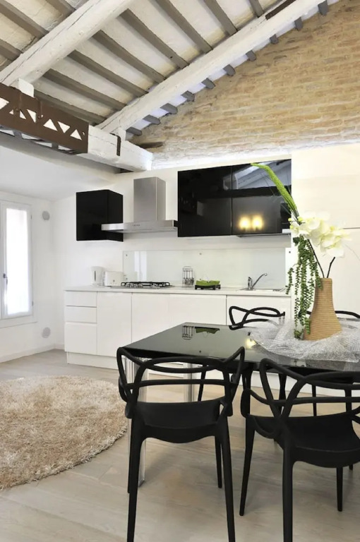 Venice Style Apartment