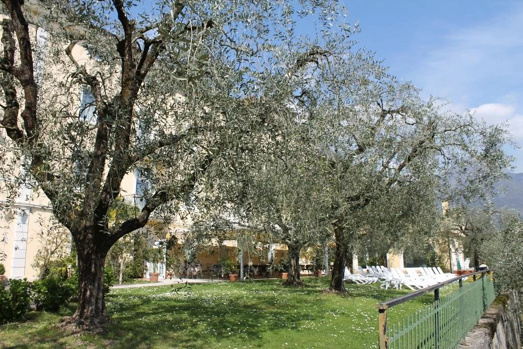 Aparthotel Englovacanze