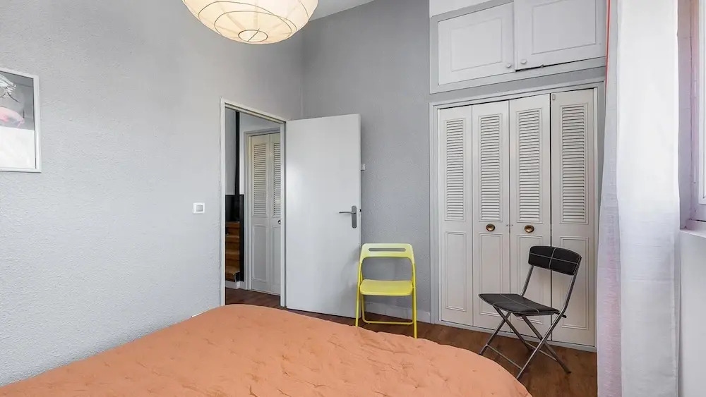 Cozy Beachside Family Stay