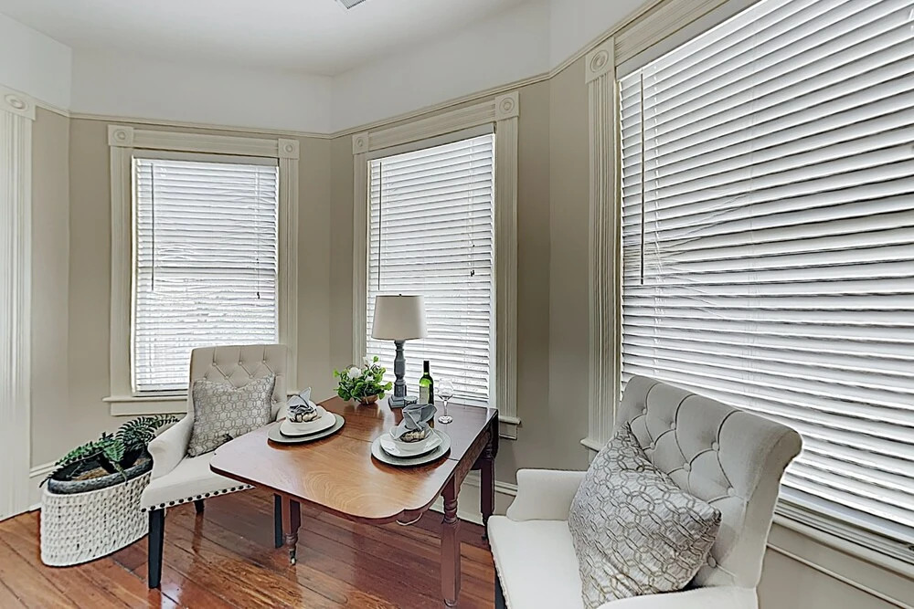 New Listing! Historic Gem, Walk Everywhere 1 Bedroom Apts