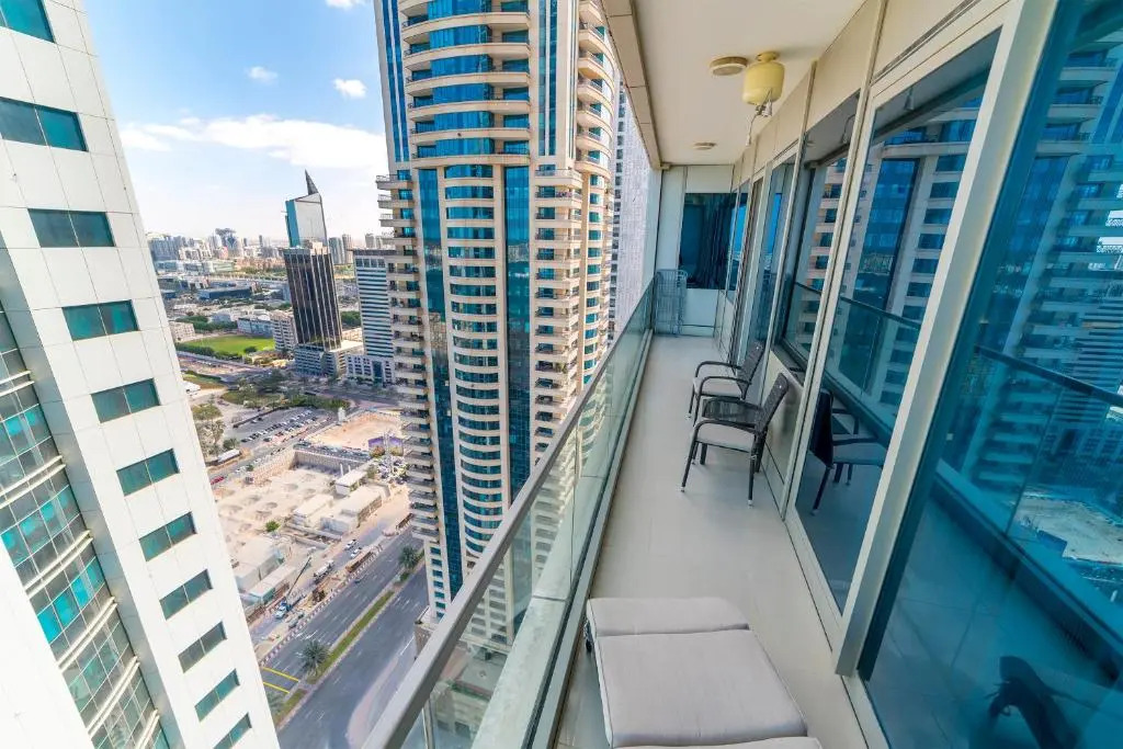 Vacationer I Ocean Heights - One Bed with City View of Marina