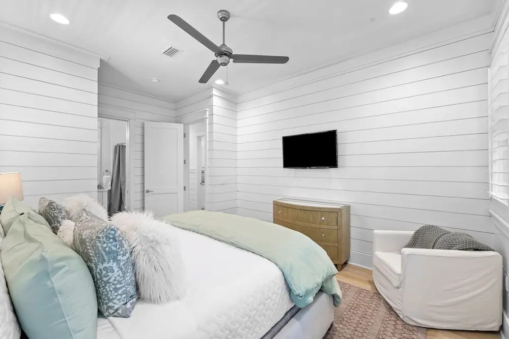 Watercolor Luxury On 30a! 63 Western Lake, Park District, Pool, 7 Bdrms, Slps 16+ 7 Bedroom Home by RedAwning