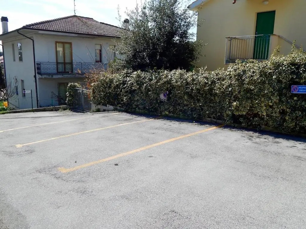 N148 - Numana, Nuovo Trilocale Con Terrazzo a 350 Metri Dal Mare