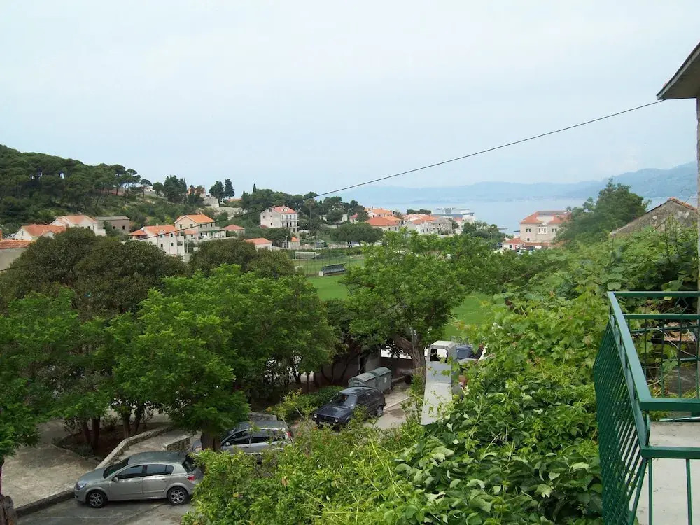Dina - 3 Bedrooms - A1
