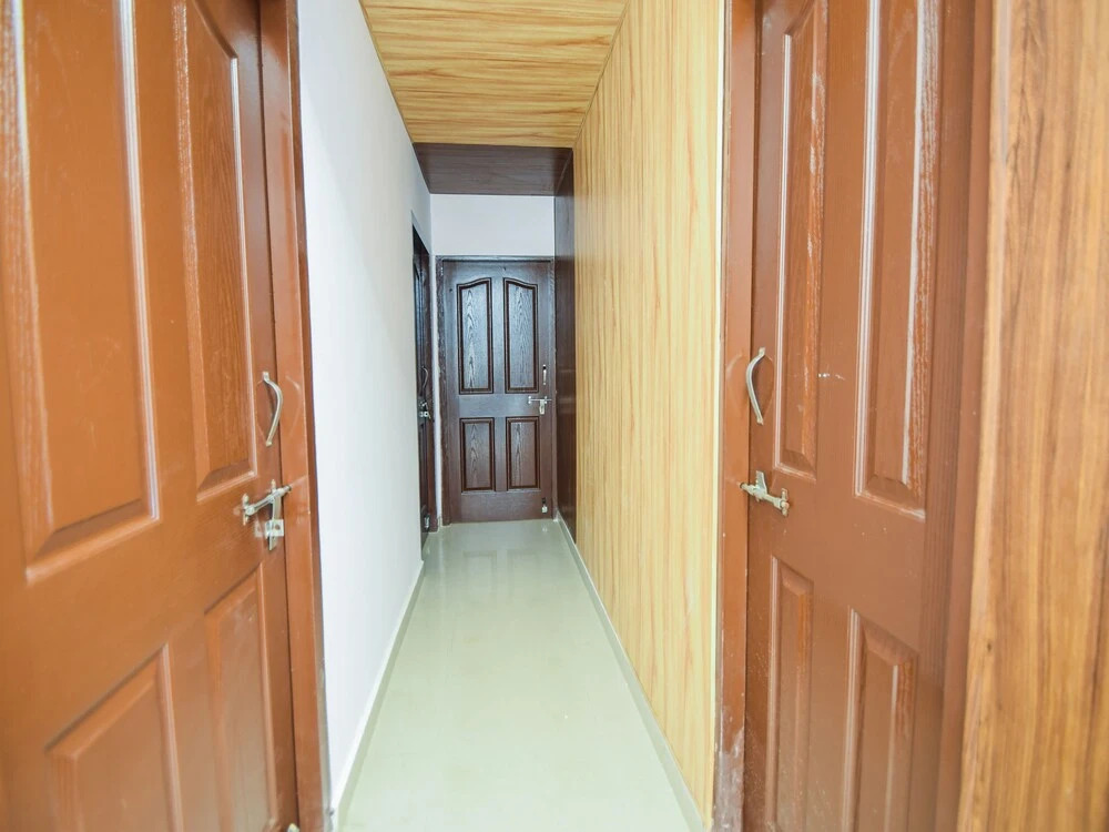 OYO 18861 Home Mount View Stay Goverdhan Villas