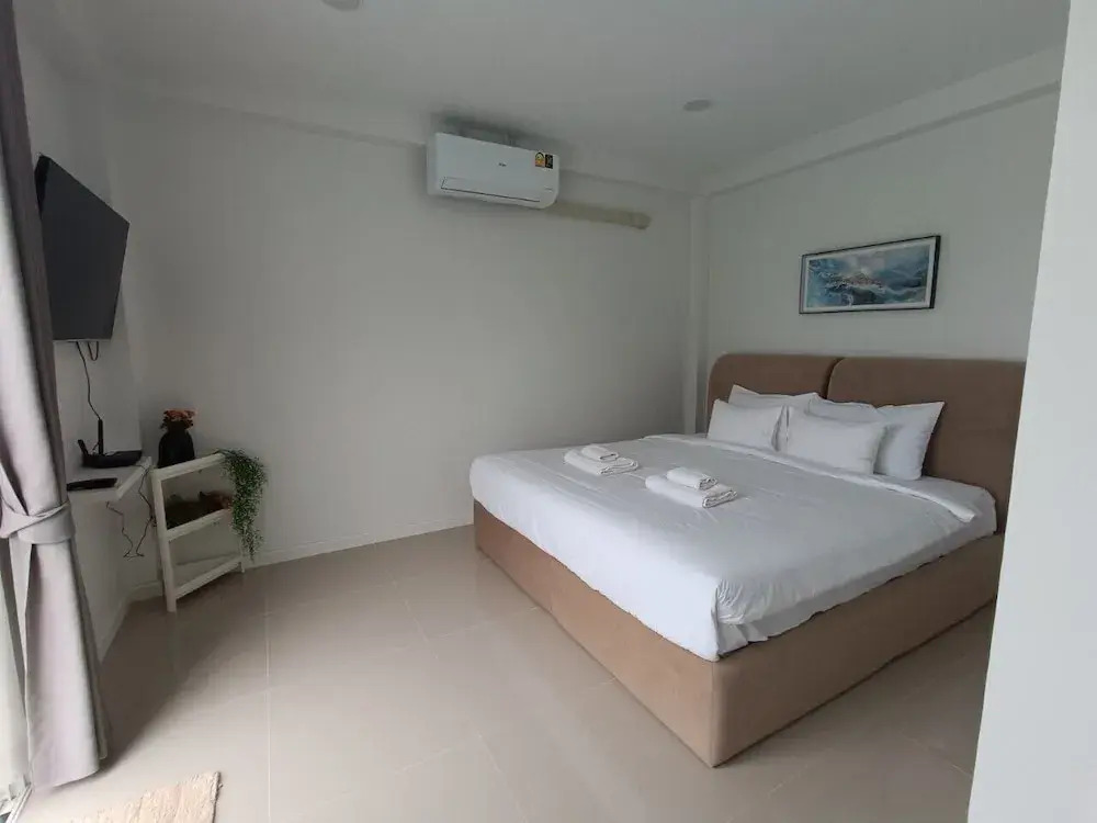 ร็อคกี้ พูลวิลล่า เขาใหญ่ Rocky Pool Villa Khaoyai