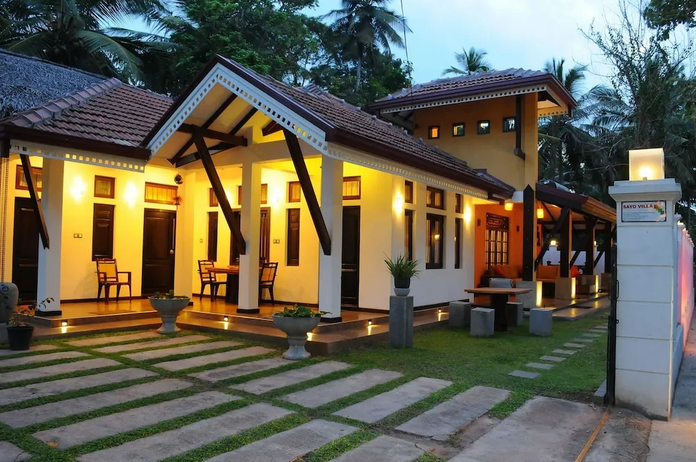 Sayo Villa