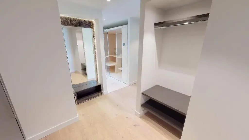 White Pearl Apartment 2.16