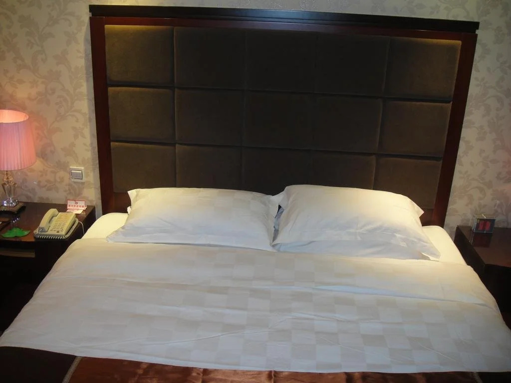 Sanlongzhongtian Hotel