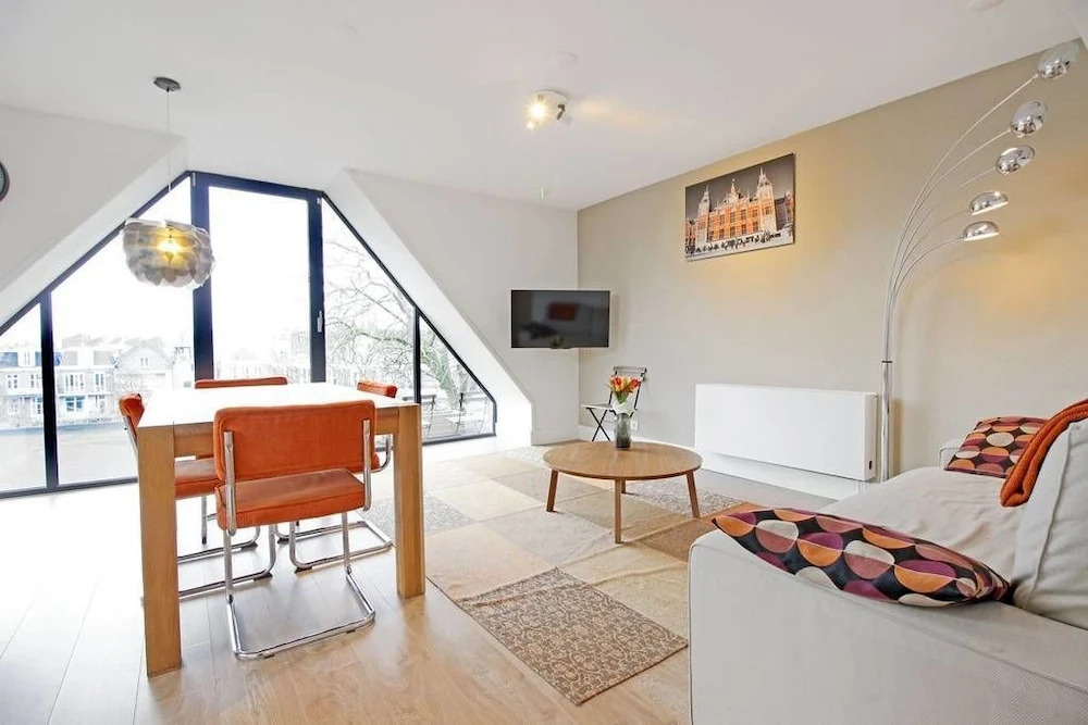 Frans Halsstraat Apartments