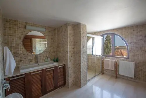 Rent Your Dream Holiday Villa in Paralimni And Look Forward To Relaxing Beside Your Private Pool, Paralimni Villa 1232