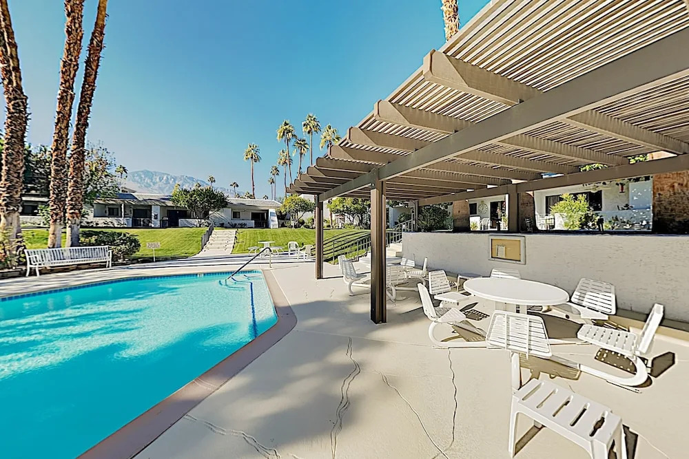New Listing! Palm Tree Retreat w/ Pools & Hot Tubs condo