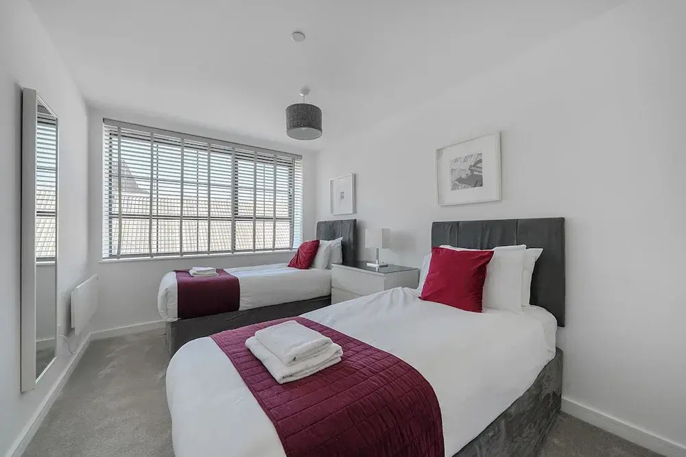 Roomspace Serviced Apartments -Caroline Street