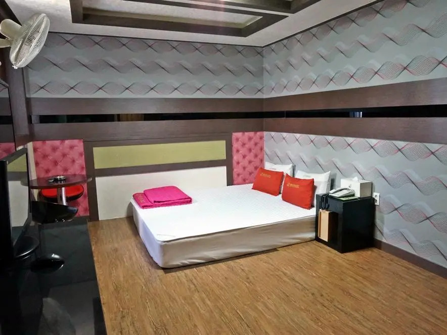 Dongbang Tourist Hotel