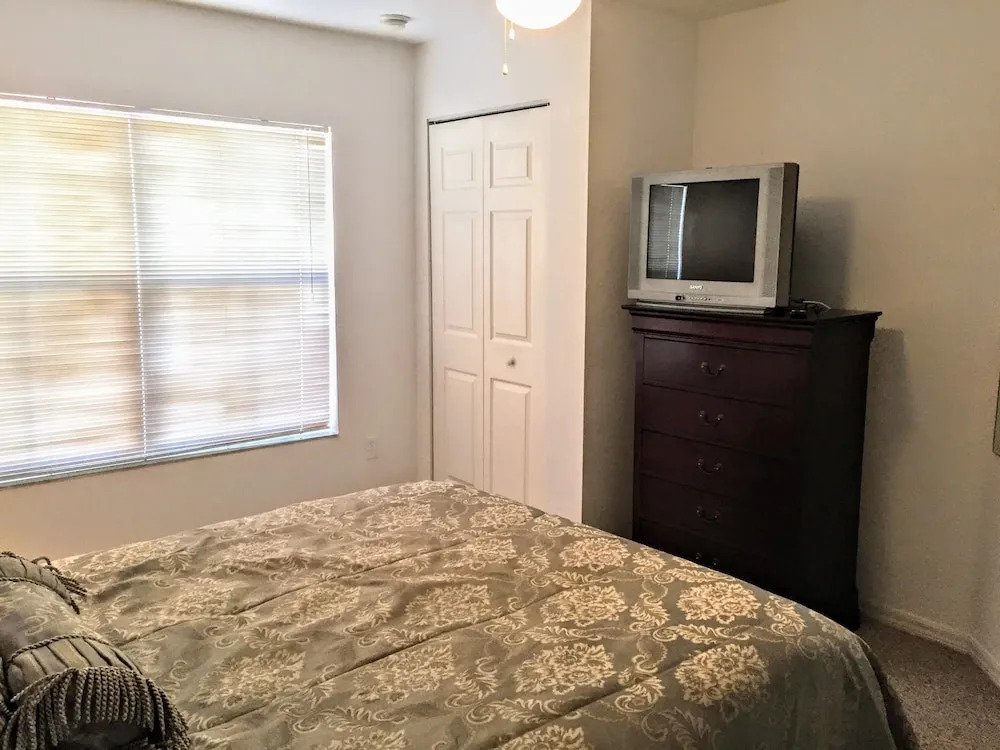 1391-49846 - 3 Bedroom Townhome