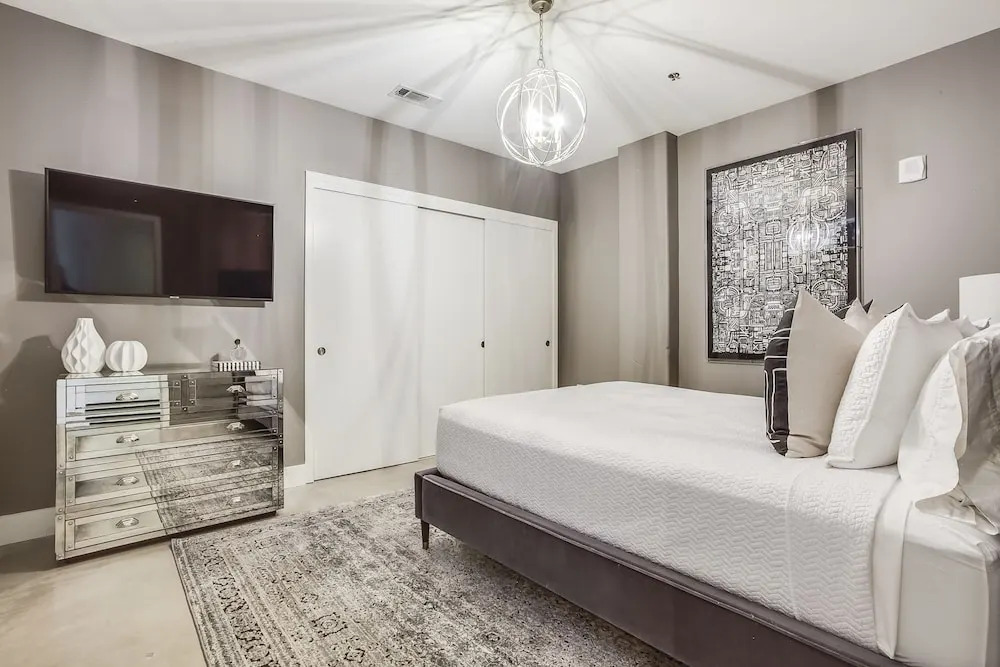Neptune Loft