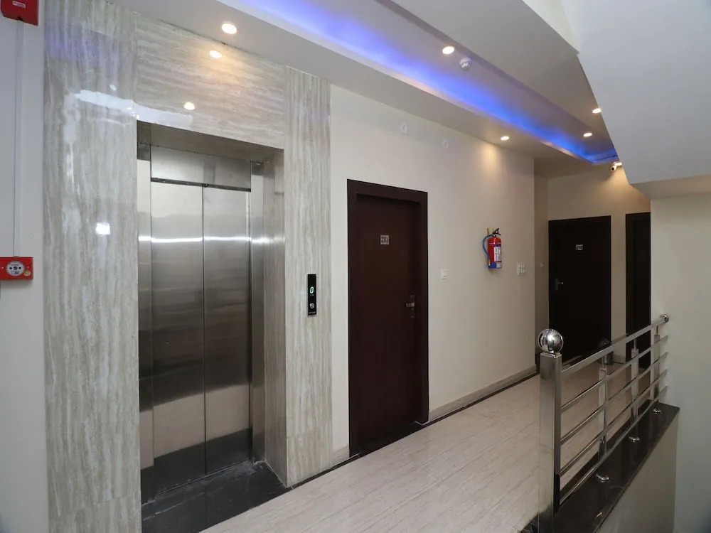 Oyo 23609 Hotel a S Residency