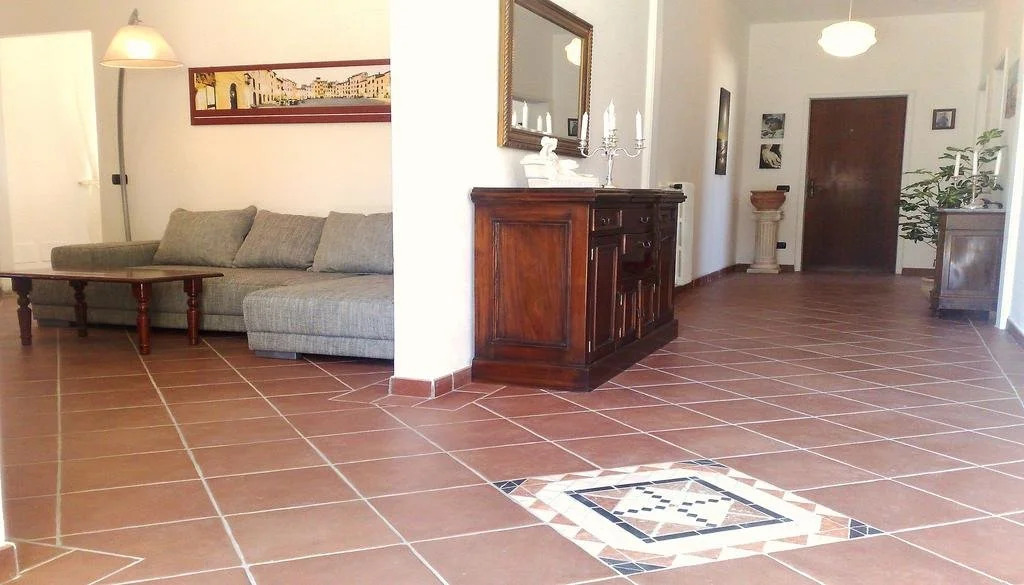 Villa In Lucca