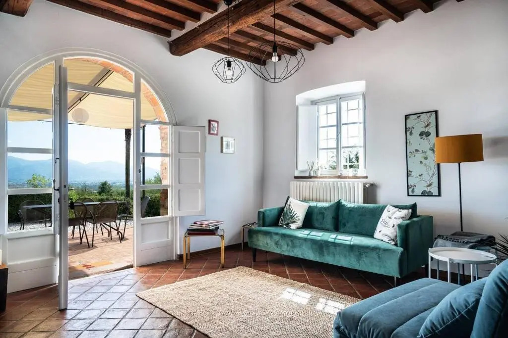 Appartamento con magnifica vista piscina e jacuzzi