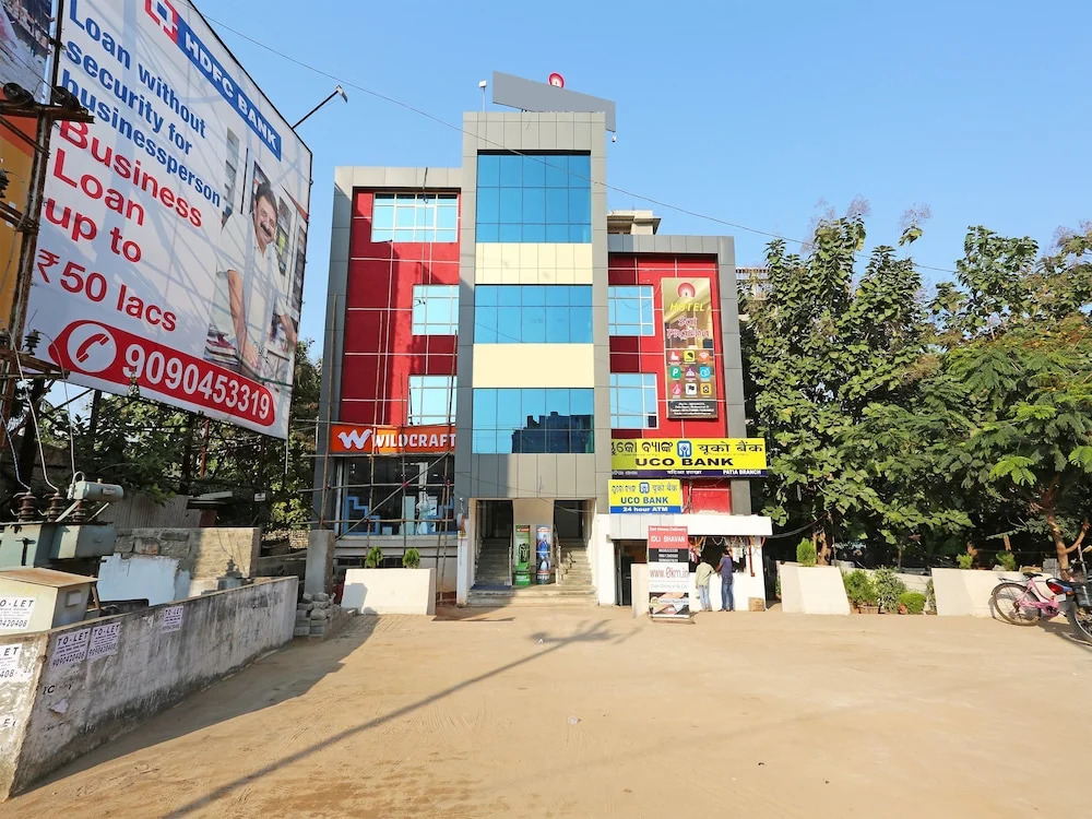 4439 Aura Inn