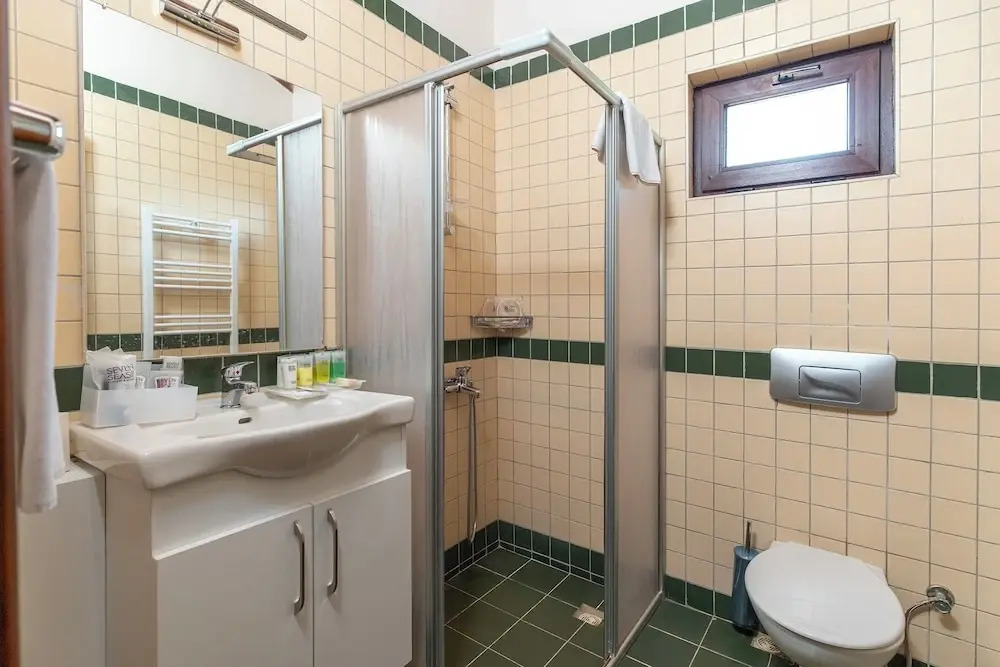 Cottage House - Adult Only