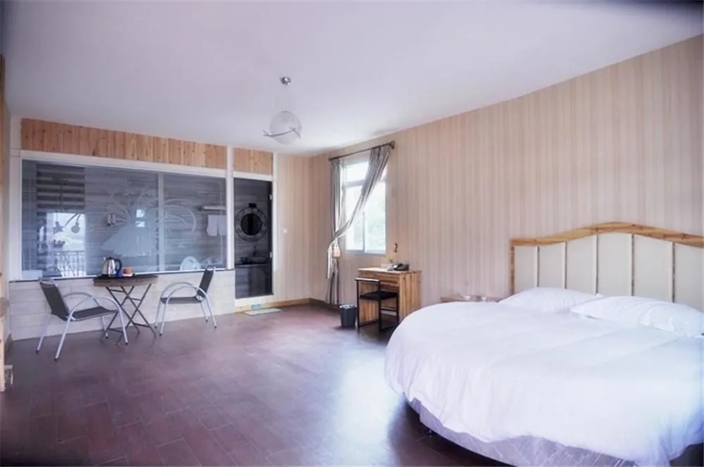Xiamen Nest House Hotel