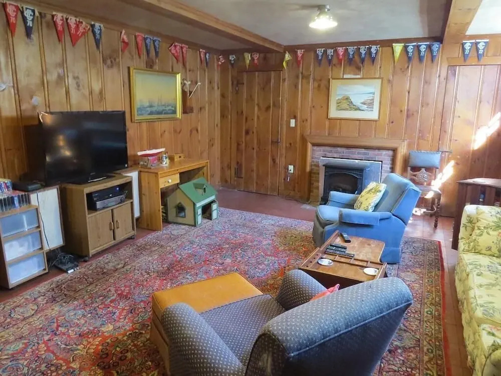 504 Old Harbor