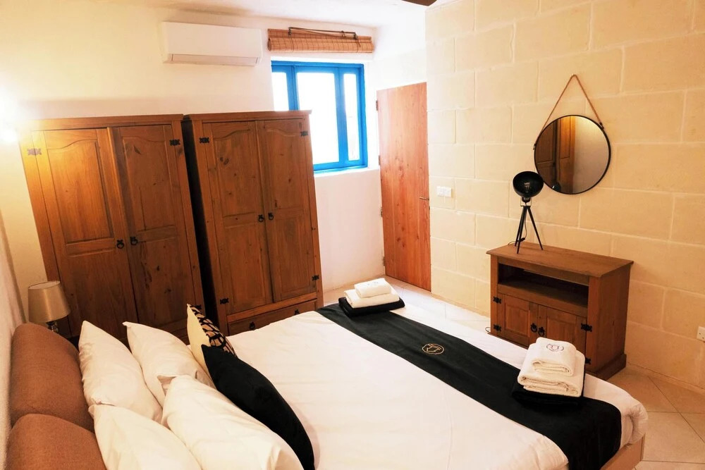 Dionisia Gozitan Villa and Pool