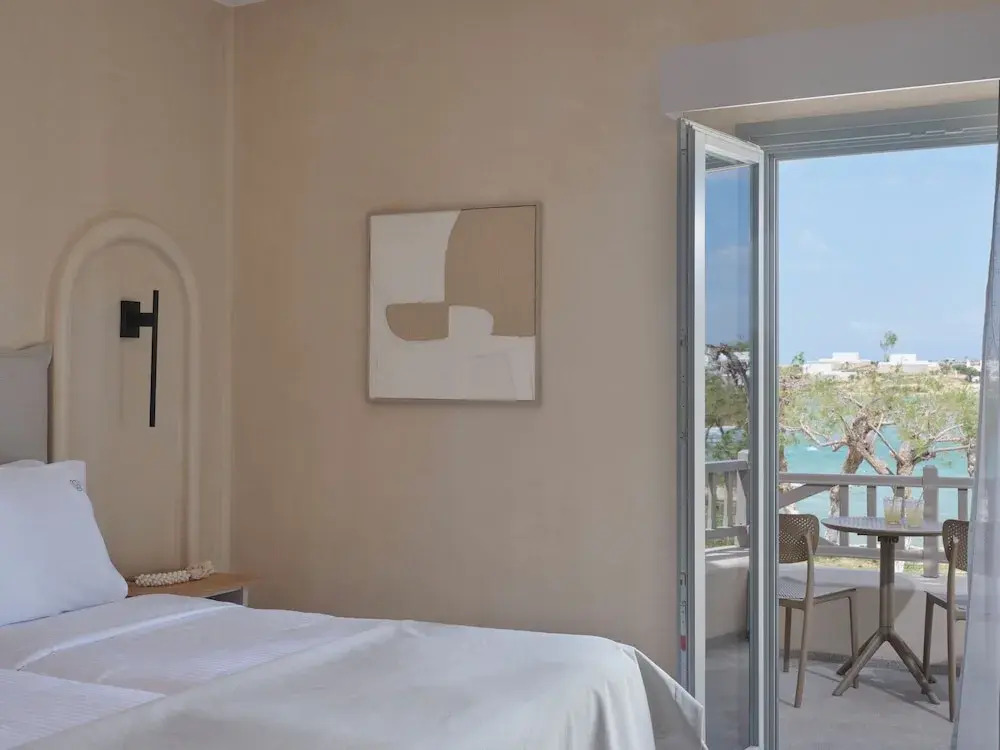 Salt Suites Paros