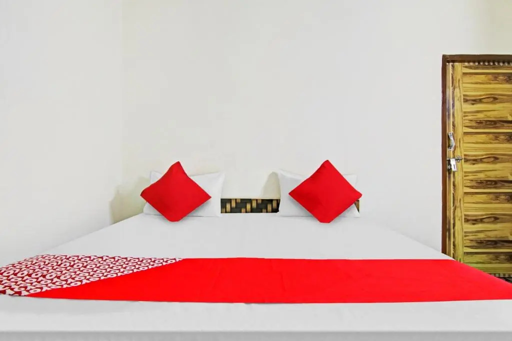 OYO Flagship 80594 Skyway Residency