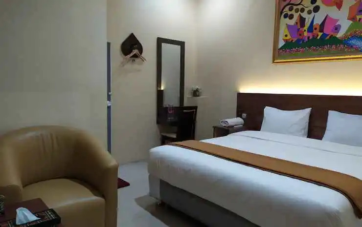Hotel Grand Royal