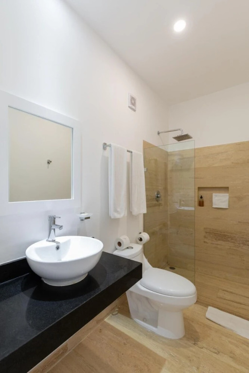 Modern 1BR Apartment Rooftop Pool Near To The Beach Amazing Amenities