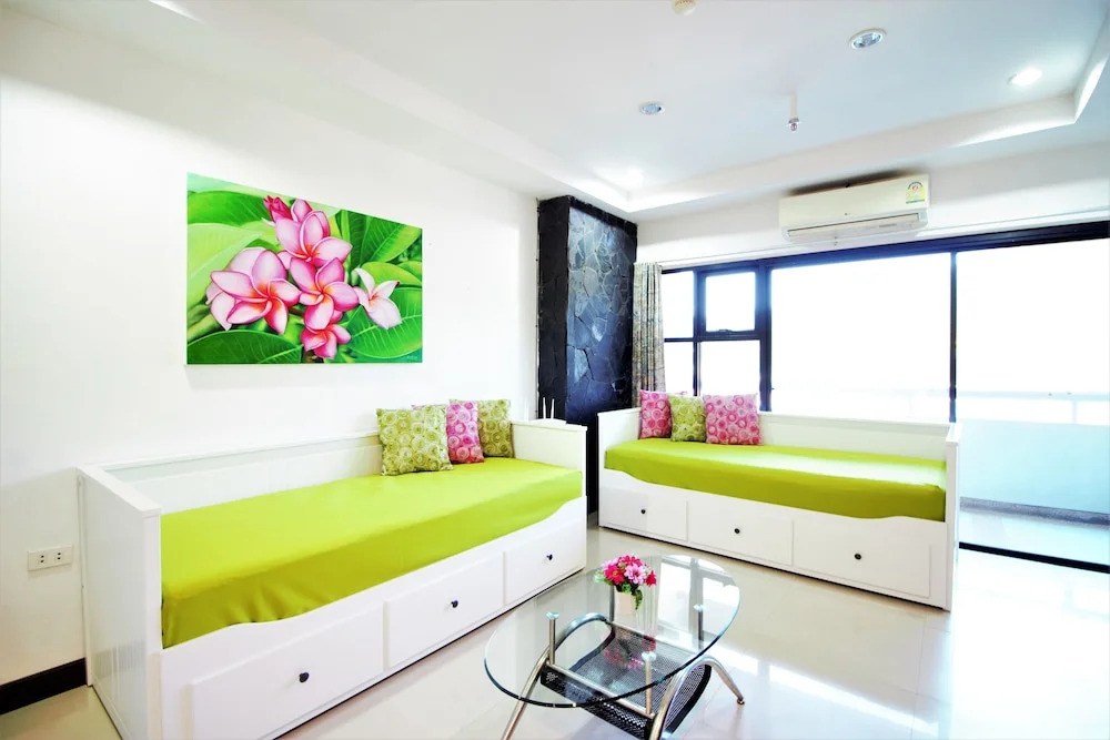 Patong Tower 1.3 Patong Beach by PHR
