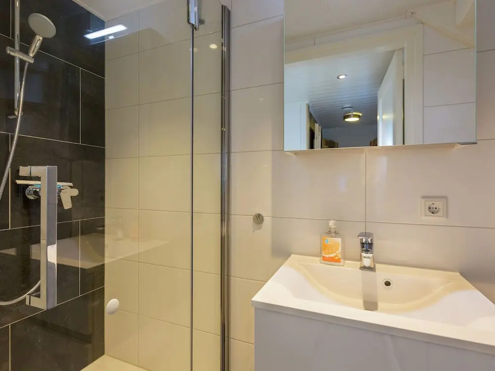 Very attractive holiday home near the beach of Westkapelle